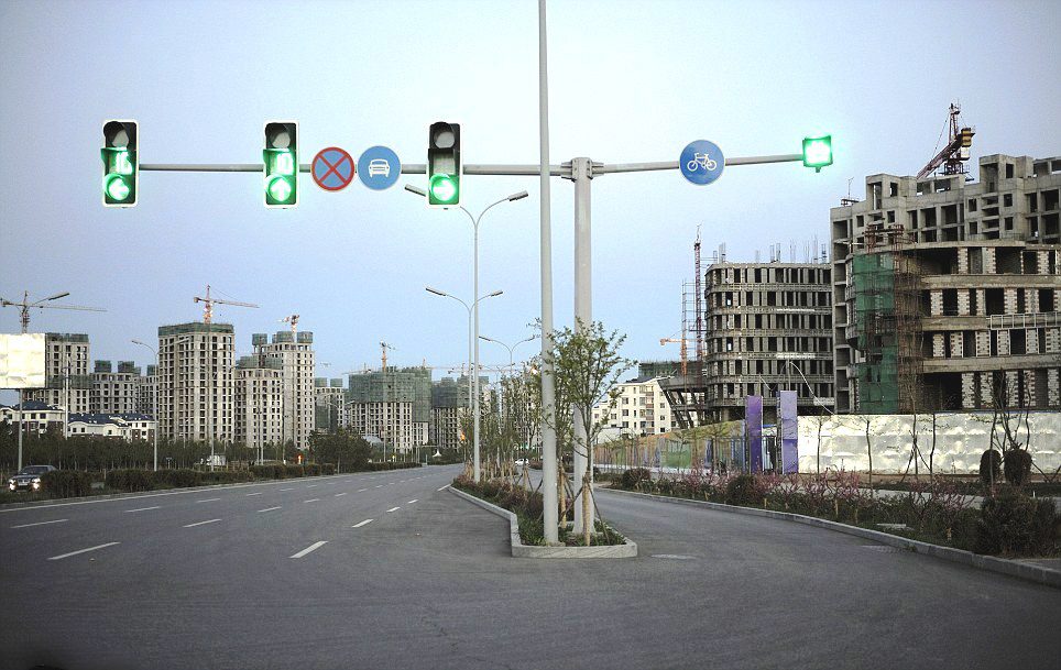 Зачем Китай продолжает строить "города-призраки" и кто в них будет жить?