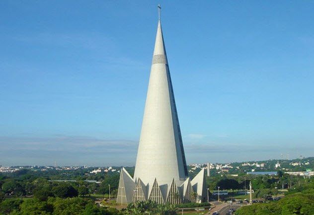 10 самых необычных церквей в мире