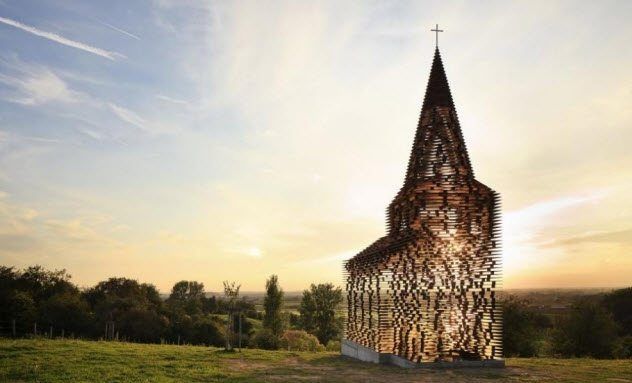 10 самых необычных церквей в мире