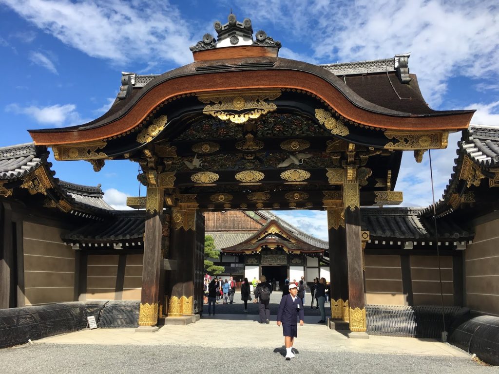 Замок Нидзё – воплощение классической японской красоты