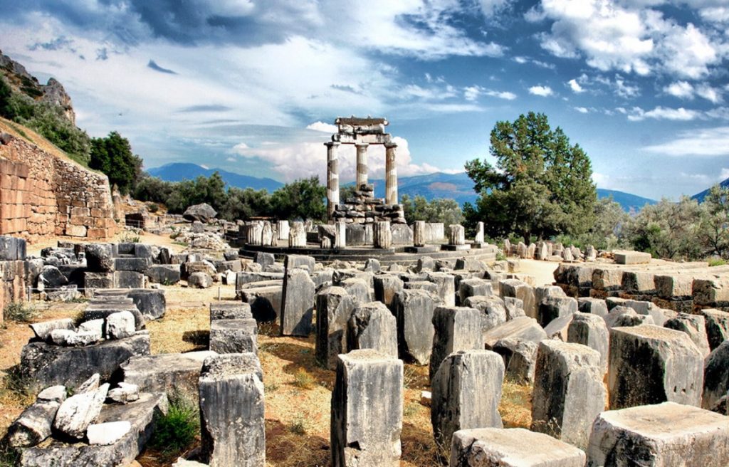 Какие места посетить путешествуя по Греции?