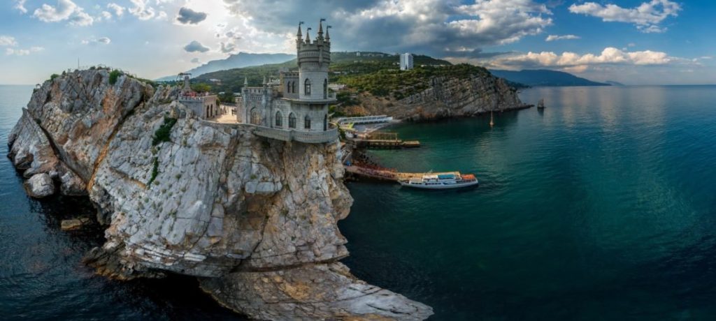 Топ-5 самых посещаемых курортов Крымского полуострова