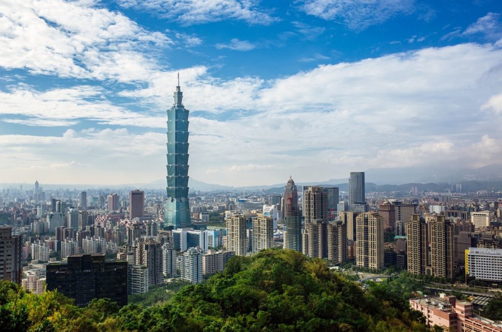7 городов Китая, которые полюбились туристам сильнее, чем Пекин