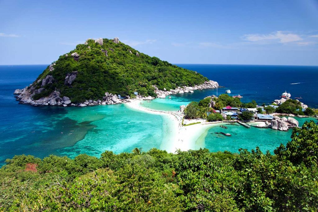 10 самых красивых островов мира, доступных для посещения туристами