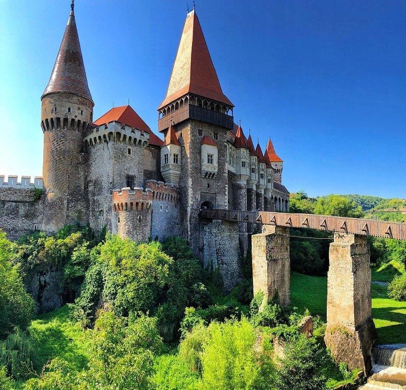Что посмотреть в Румынии кроме замка Дракулы
