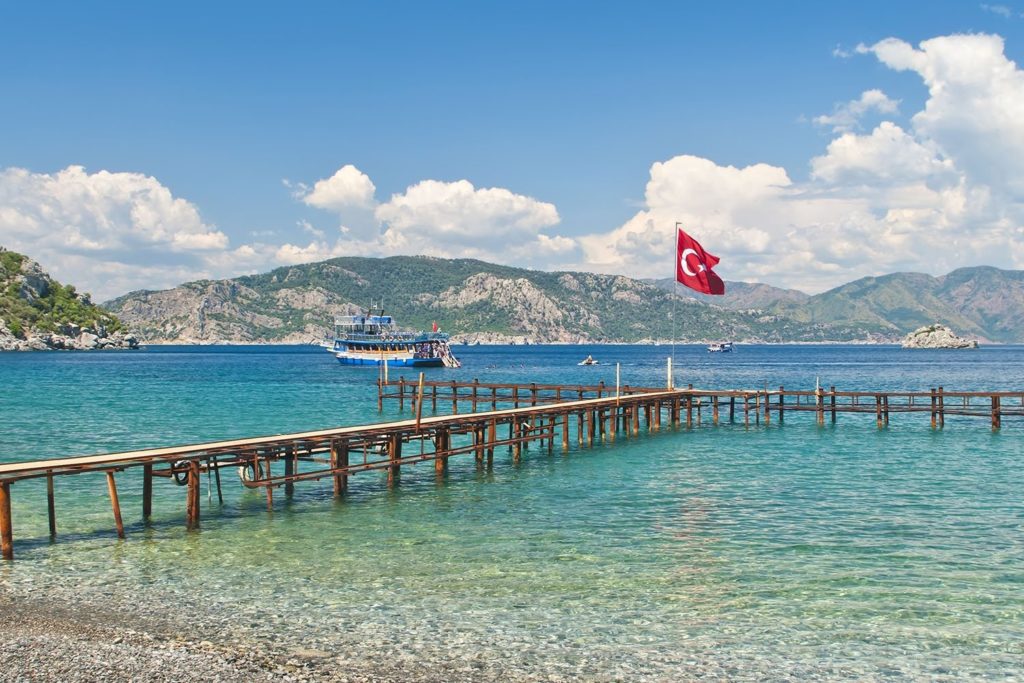 10 причин почему туристы так любят отдыхать в Турции