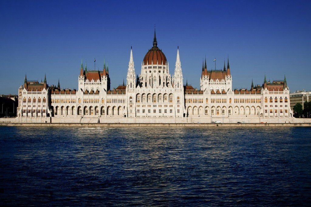 Чем Венгрия стала привлекать толпы туристов в последние годы