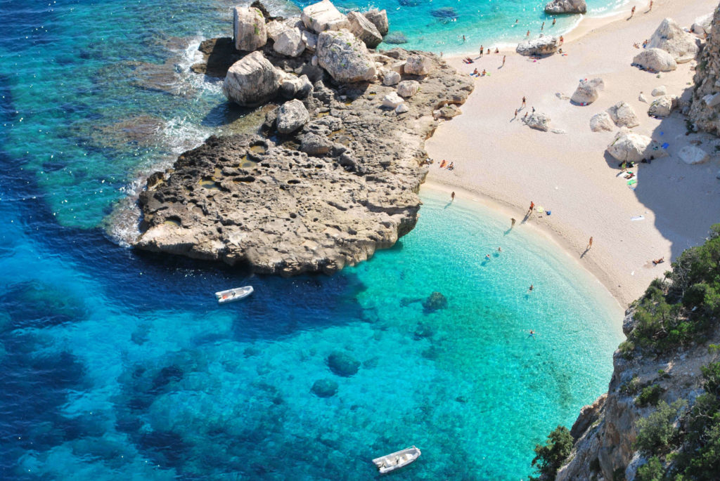 5 самых живописных пляжей в Италии