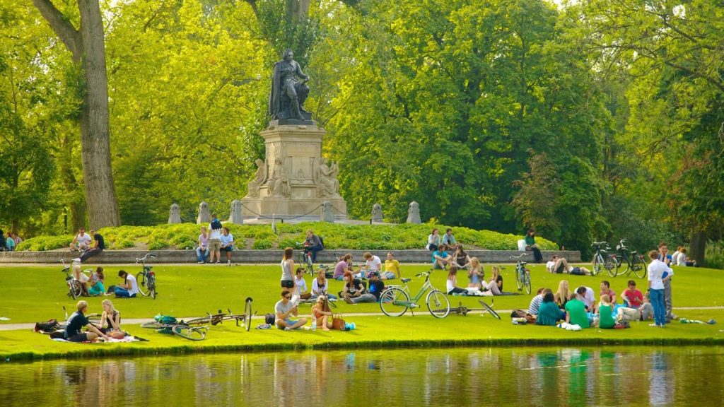 5 парков в Европе, которые сами по себе достопримечательность города