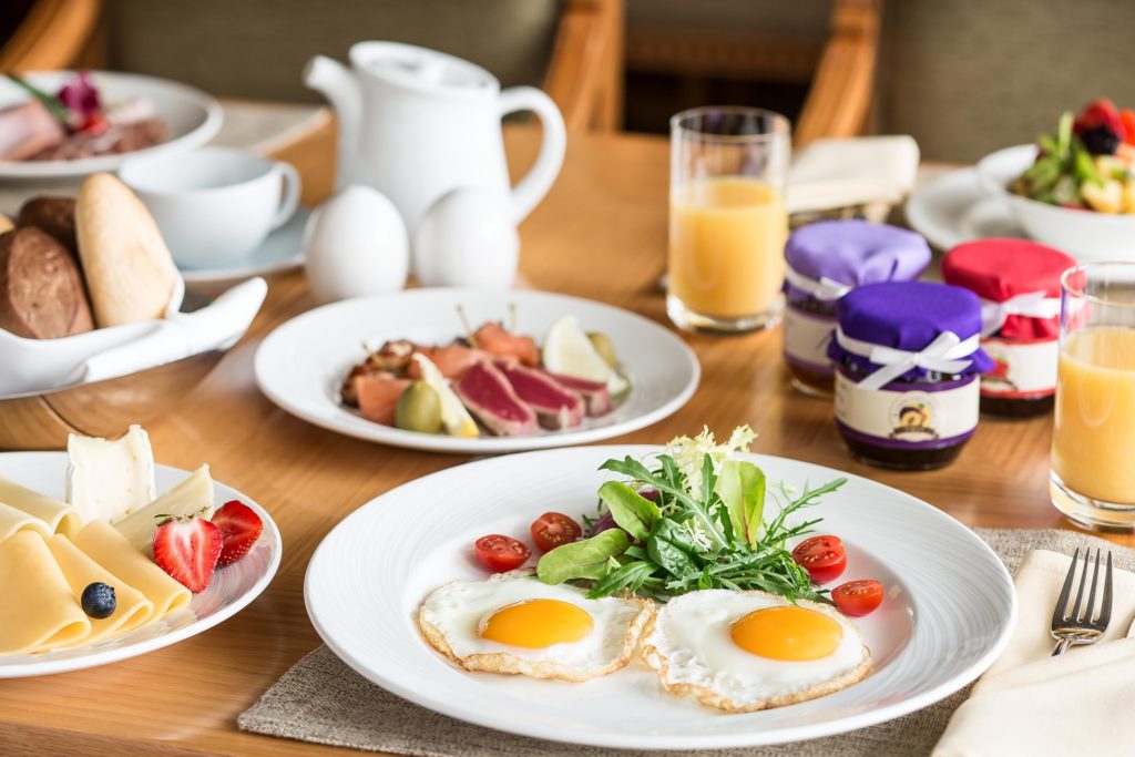 6 причин, почему на завтрак в отеле стоит приходить раньше всех