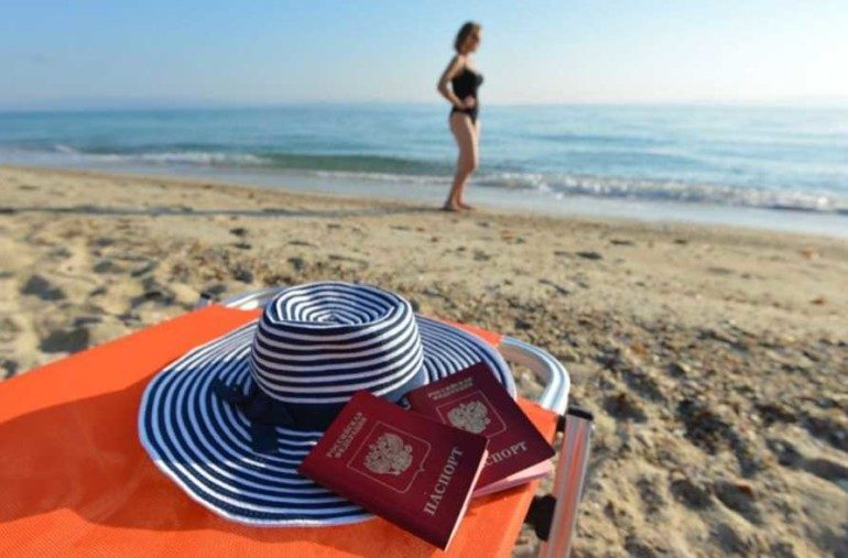 Кто из туристов сможет получить компенсацию за отдых на курортах РФ