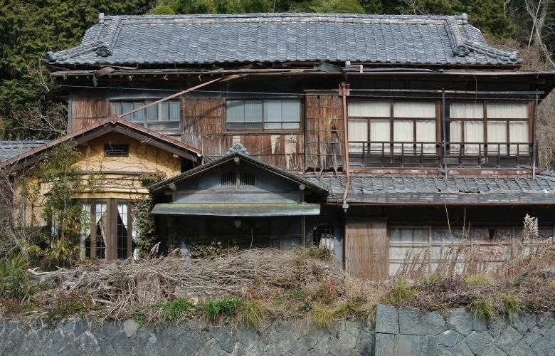 Дома-призраки в Японии