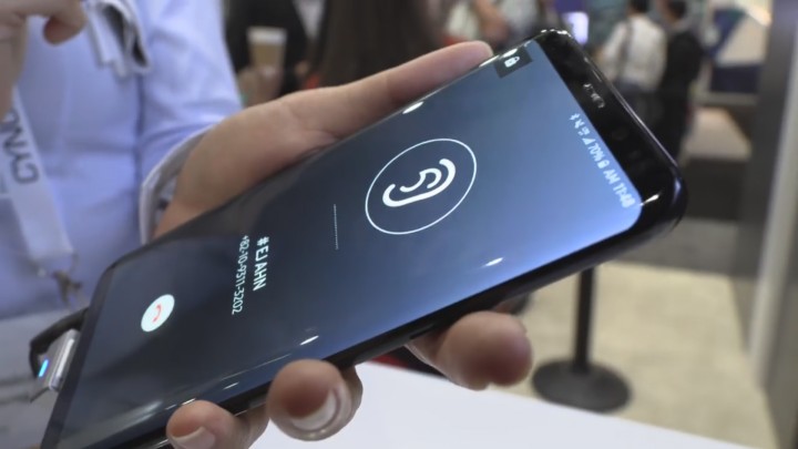 LG и Samsung начнут выпускать смартфоны без динамиков