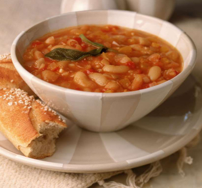 Фасолада - греческий суп из фасоли