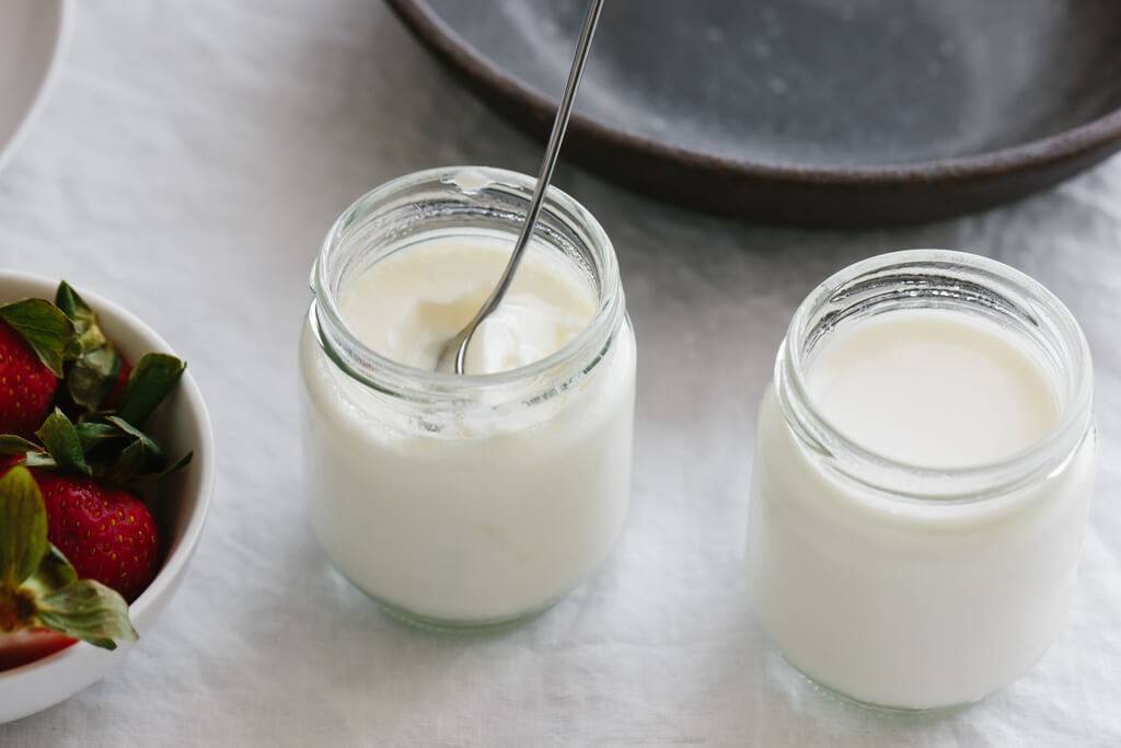 Как сделать вкусный йогурт из закваски в домашних условиях