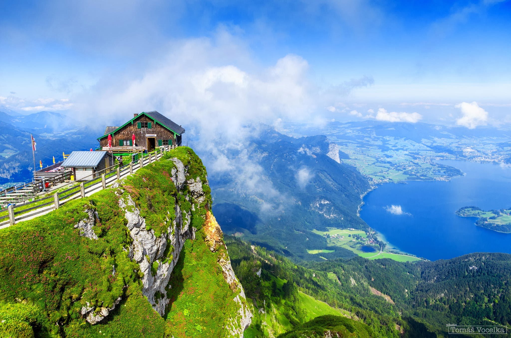Beautiful place. Шафберг Австрия. Шафберг Швейцария. Австрия, гора Schafberg.. Гора Шафберг Австрия фотографии.