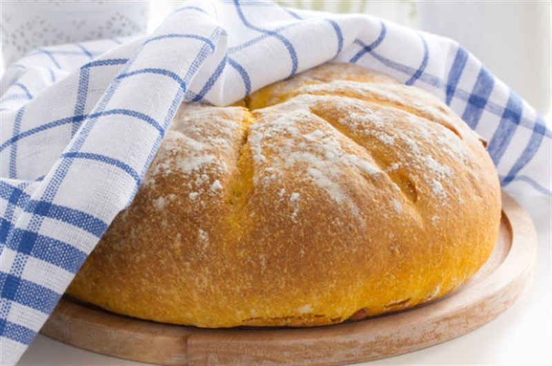 Выпечка хлеба в духовке дома: советы и рецепт