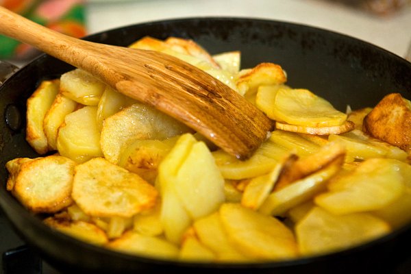 Вкуснейшая жареная картошка