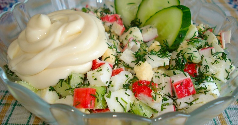 Крабовый салат с сельдереем
