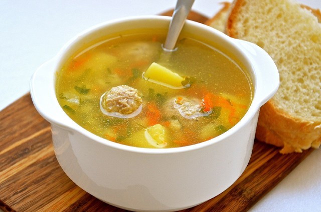Бабушкин суп с фрикадельками