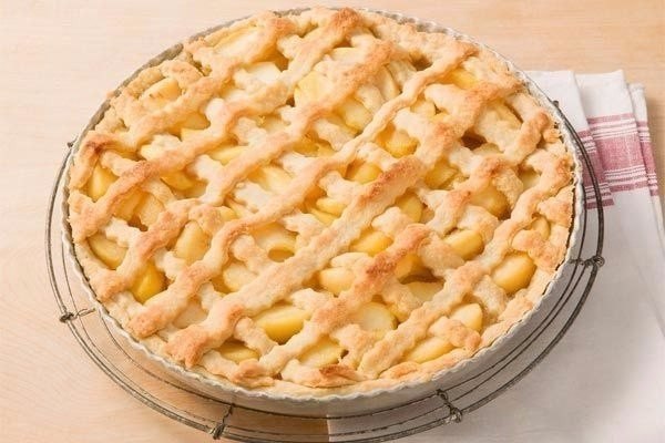 Яблочный пирог по немецкому рецепту.