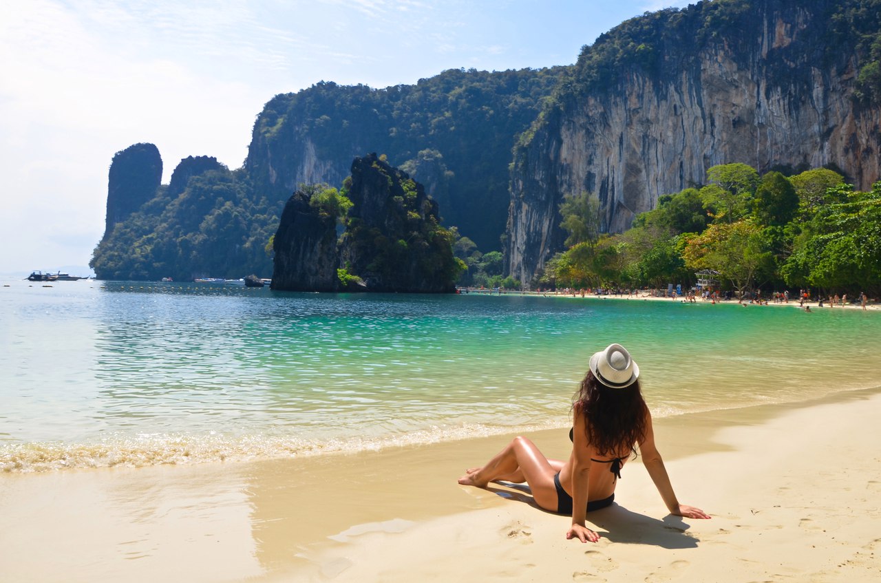 Кому лучше отказаться от поездки в Таиланд в летнее время года