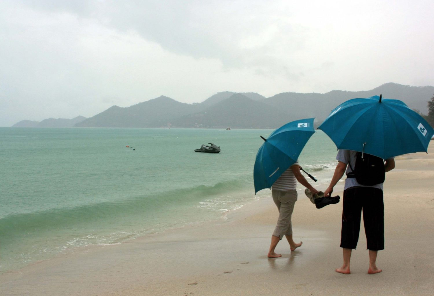 Таиланд в мае: зачем туристы едут в сезон дождей