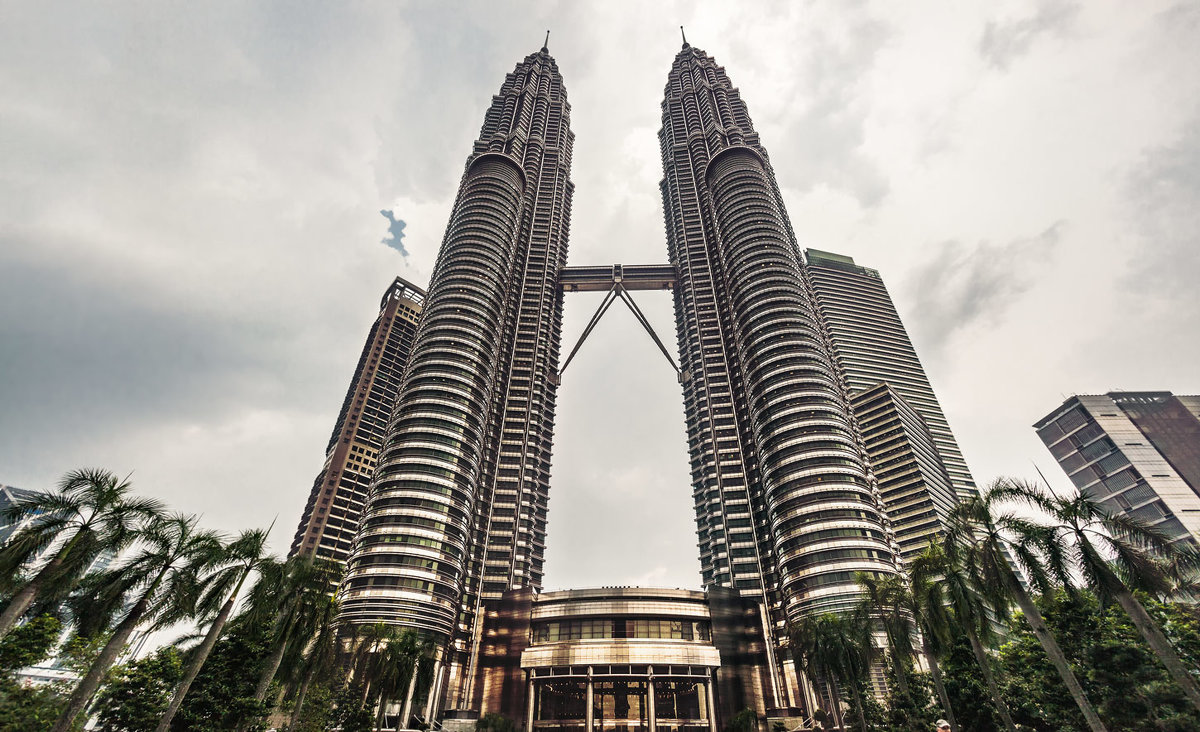 Башни-близнецы в Куала-Лумпуре - удивительная достопримечательность. И вот почему.
