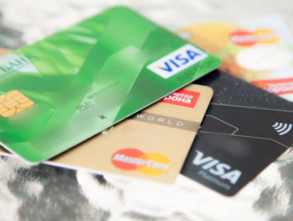 5 правил безопасного использования банковских карт в путешествии