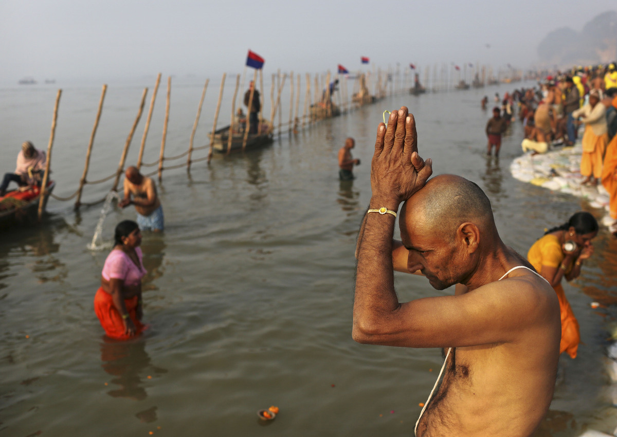 Почему в Индии не стоит купаться в реке Ганг