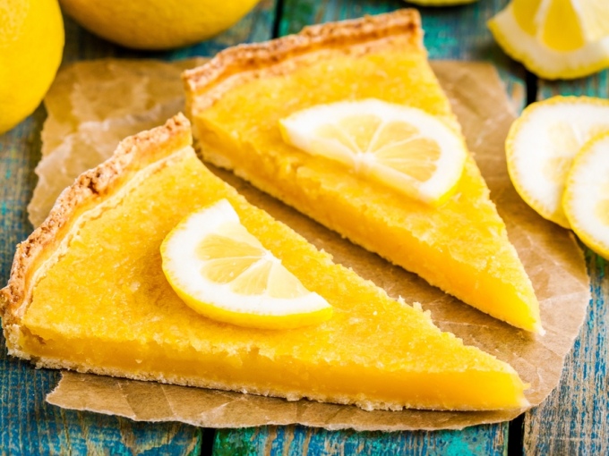 Изысканный пирог с лимонным курдом