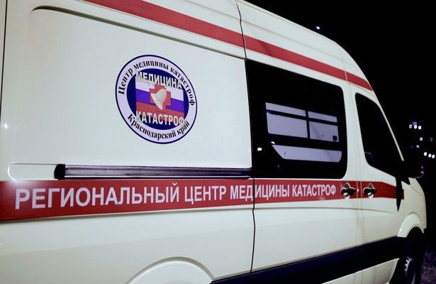 Автобус с туристами улетел в пропасть под Новороссийском