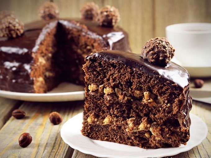 Современные десерты: торт "Ферреро Роше"