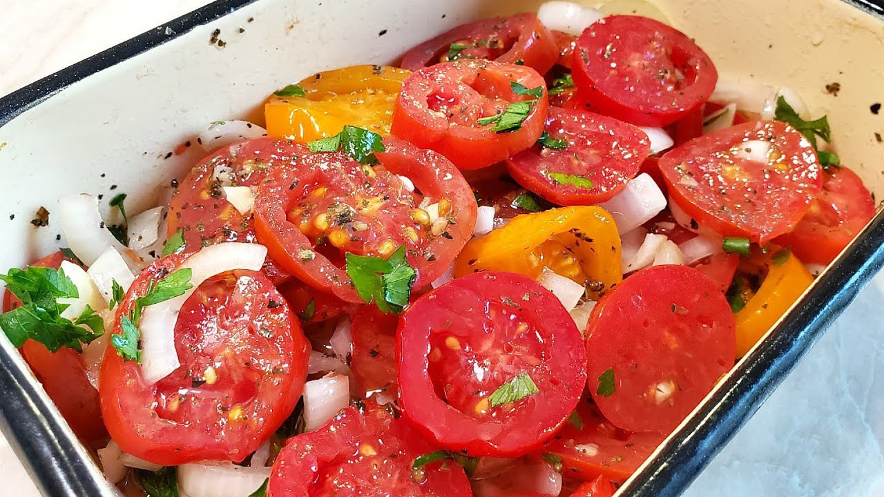 Как вкусно сделать помидоры с чесноком на закуску