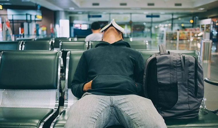 5 советов туристам, которым предстоит ночевка в аэропорту