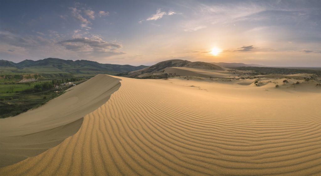 4 самые живописные пустыни России! Подборка для туриста!