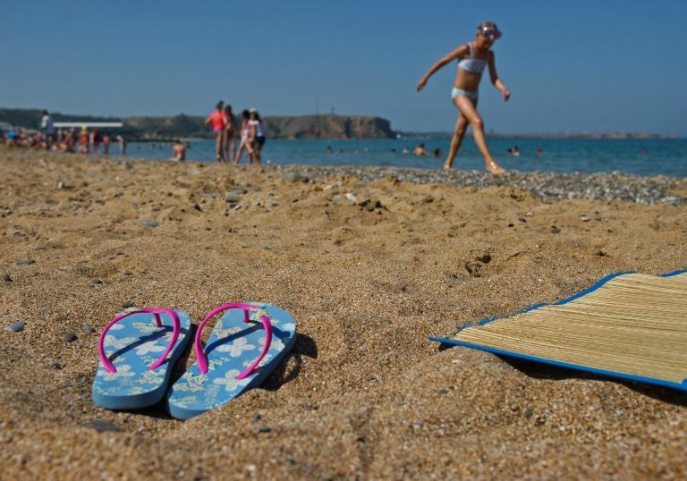 Когда начинается и заканчивается разгар пляжного сезона в Крыму