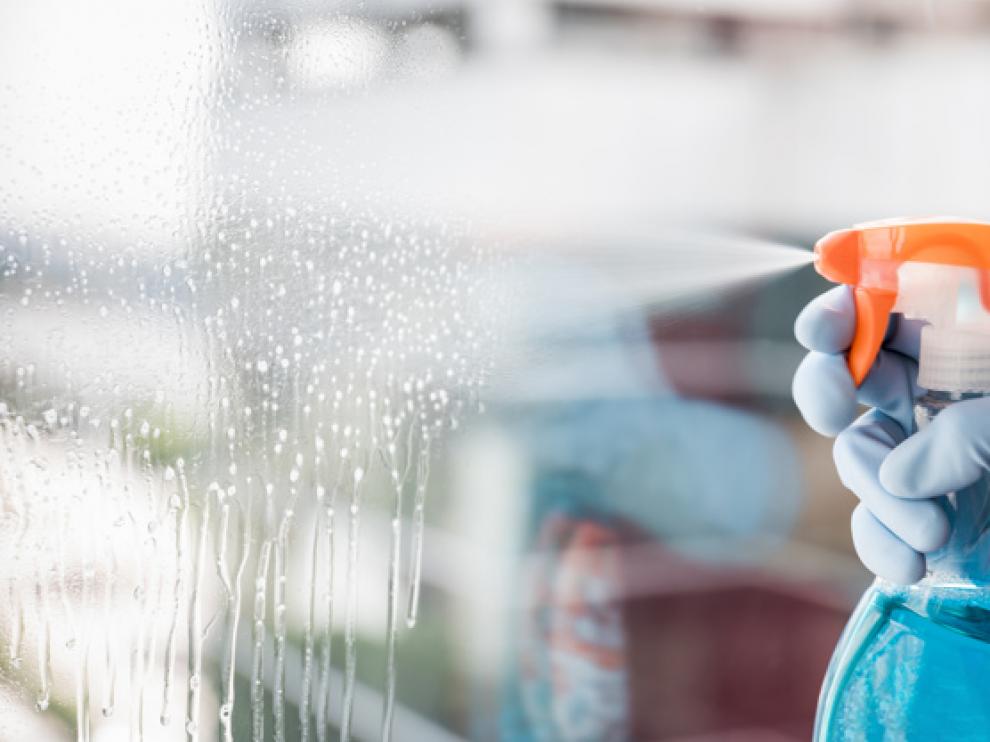 Сколько раз в году и когда именно нужно мыть окна дома?