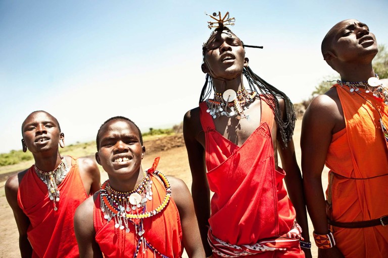 Почему в кенийском племени Масаи все плюются