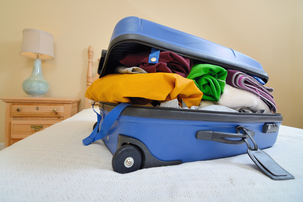 4 причины, по которым трудно разбирать чемодан после отпуска