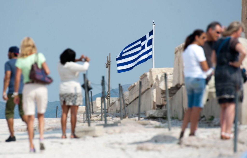 Многие страны вслед за Грецией запретят прилет туристов