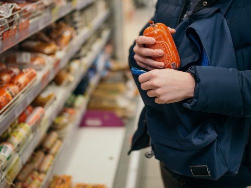 Какой продукт чаще всего крадут в супермаркетах Европы
