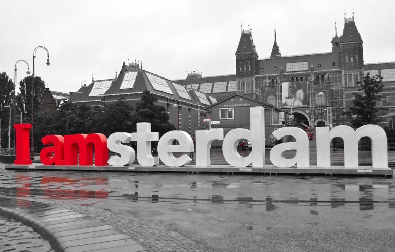Что непременно нужно сделать, приехав в Амстердам