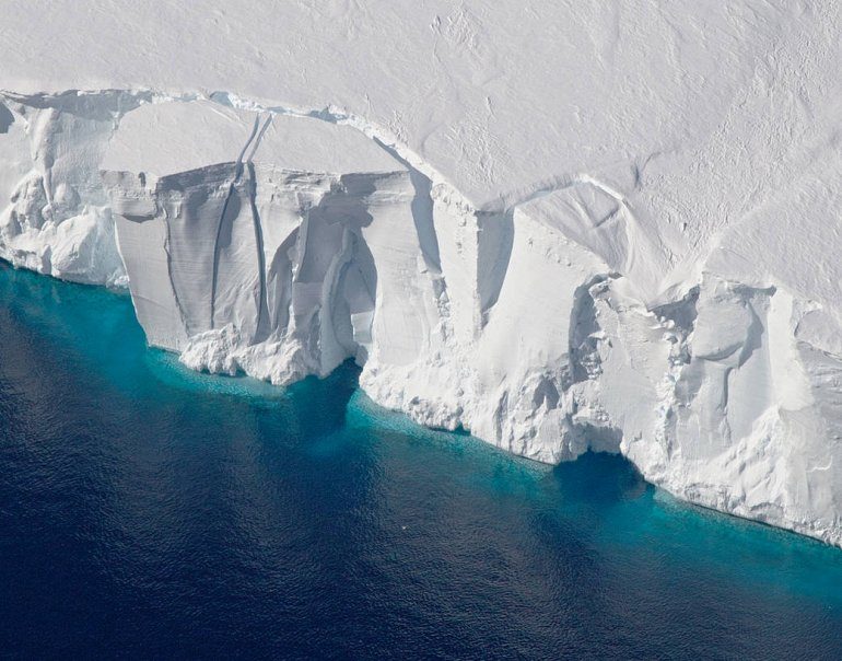 Обрушился последний неповрежденный шельфовый ледник в мире