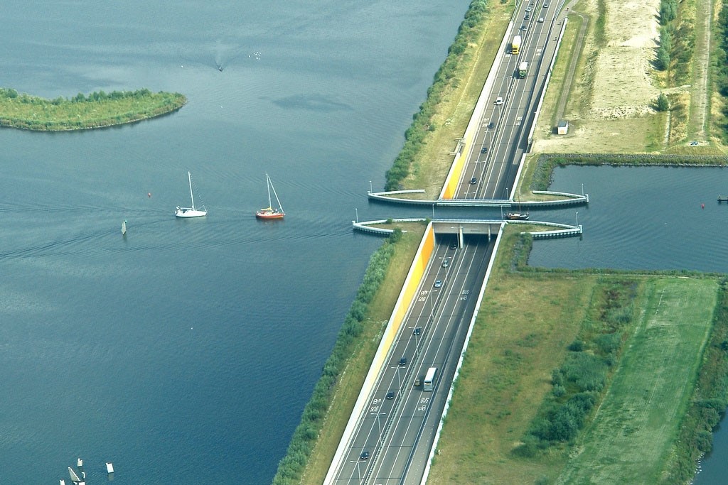 Мост для кораблей