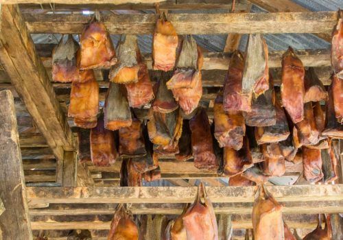 5 блюд, которые перед подачей на стол закапывают в землю