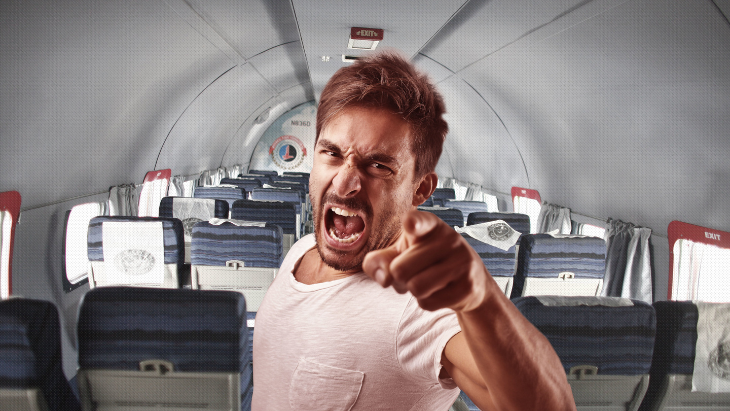 Как вести себя в самолете рядом с буйным пассажиром