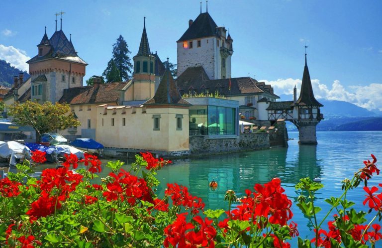 5 причин, по которым Швейцария лучшая страна для пенсионеров