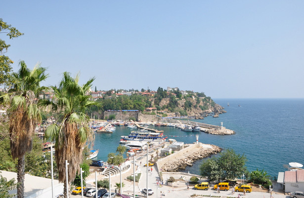 Турецкие отели выселяют туристов?