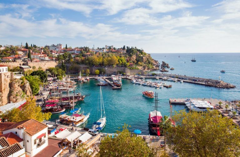 Какие курорты Турции подойдут для отдыха пожилых, а какие нет